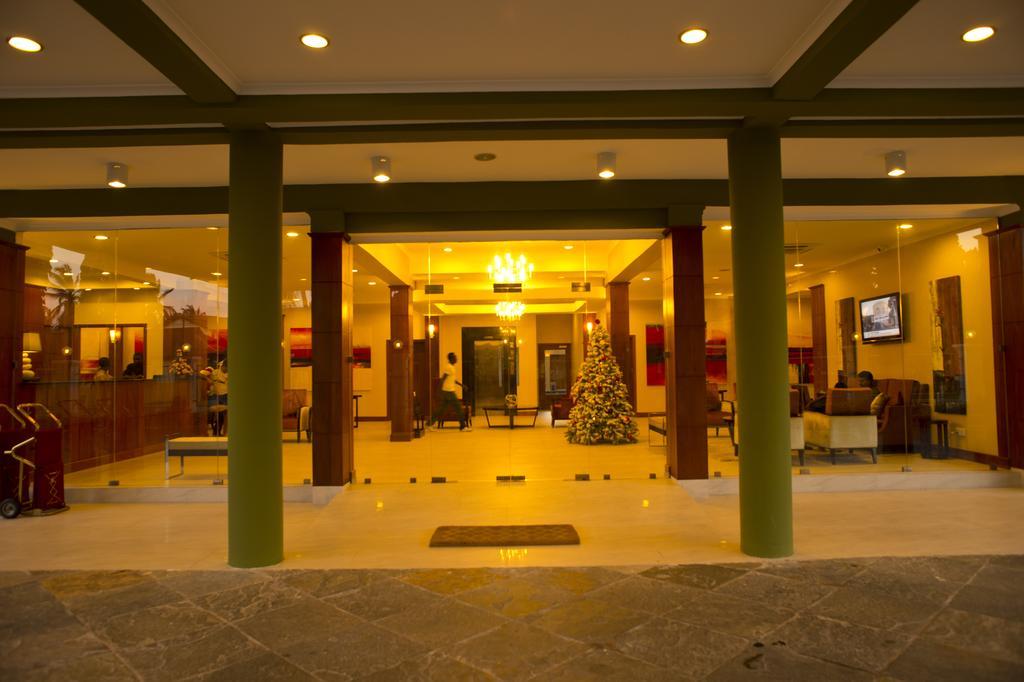 Seascape Hotel Dár Al-Szalám Kültér fotó