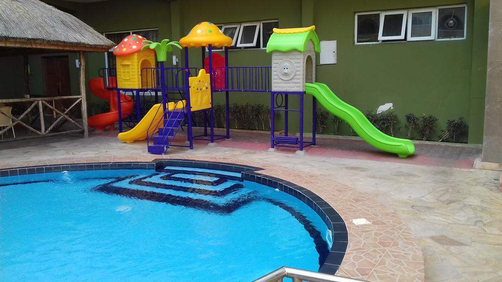 Seascape Hotel Dár Al-Szalám Kültér fotó